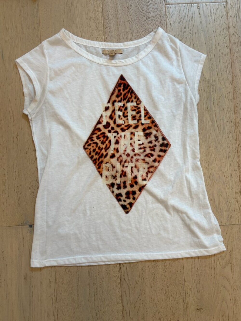 ZARA | Graphic Tee - Picture 2 of 3